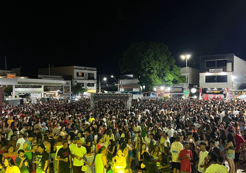 Carnaval – Reinado absoluto e muita alegria para o povo