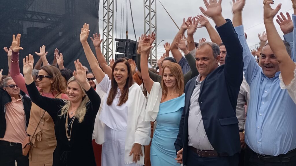 MUNICÍPIOS – RIO DE CONTAS: Em momento de celebrações de Corpus Christi, prefeito Célio Vaqueiro revela popularidade e aprovação popular